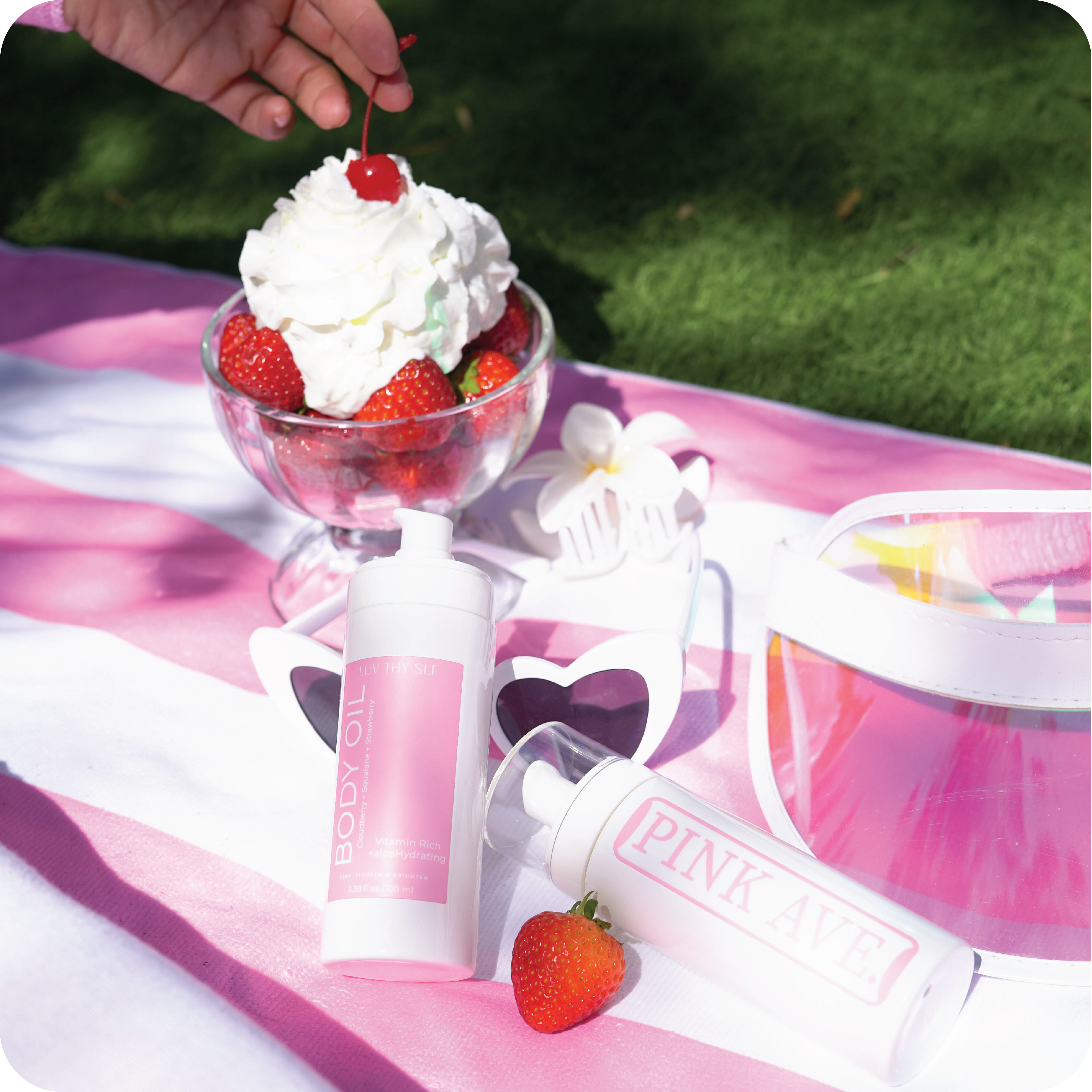 PINK AVE STRAWBERRY GLAZE BODY OIL